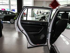 2021380TSI R-Line g