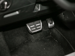 2021380TSI (q)R-Line(lin) п؅^(q)