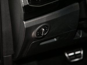 2021380TSI (q)R-Line(lin) п؅^(q)