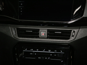 2021380TSI (q)R-Line(lin) п؅^(q)