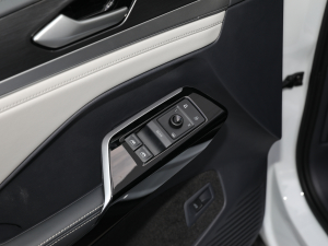 2021Ŀ LmPURE+ {܇ƅ^	