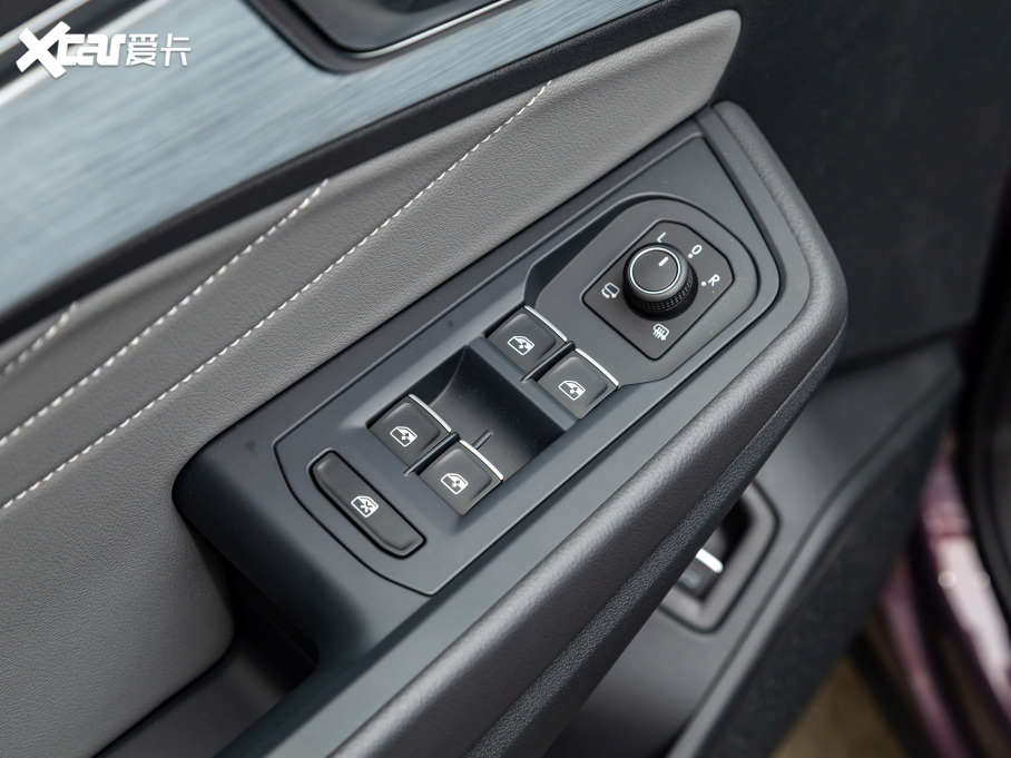 2021 380TSI (q)R-Lineؾ