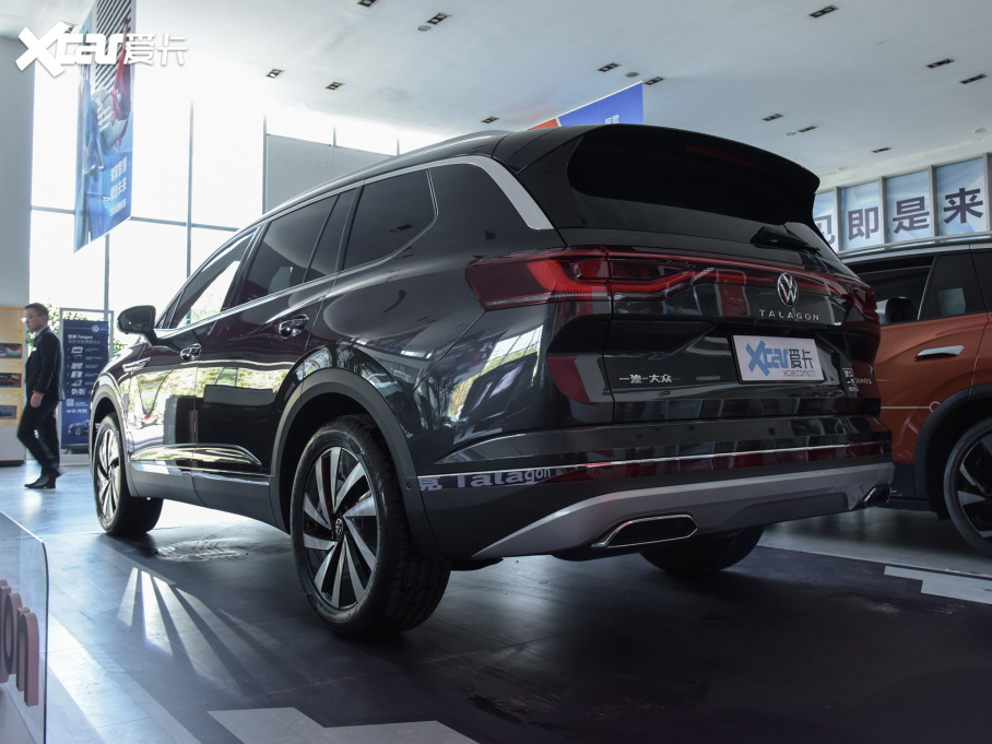 2021 330TSI (q)AѾ