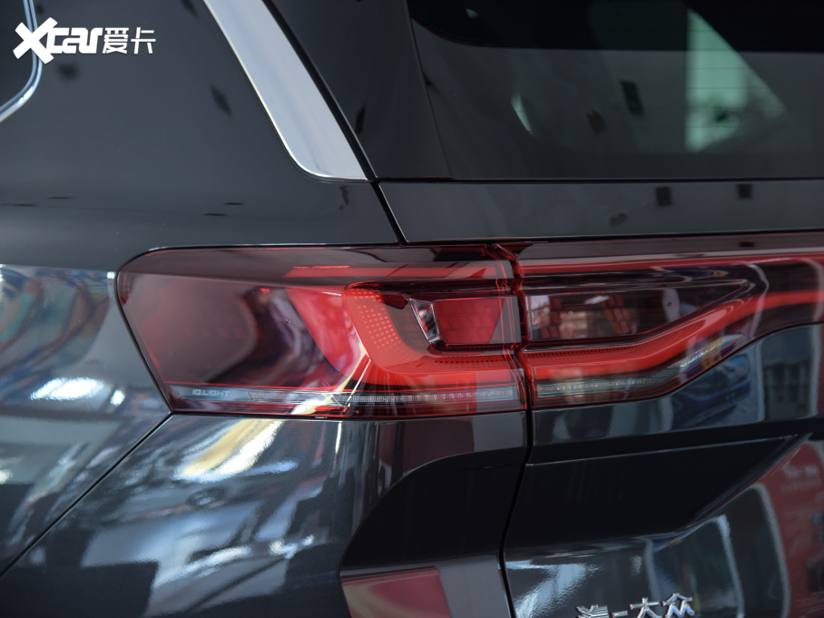 2021 330TSI (q)AѾ