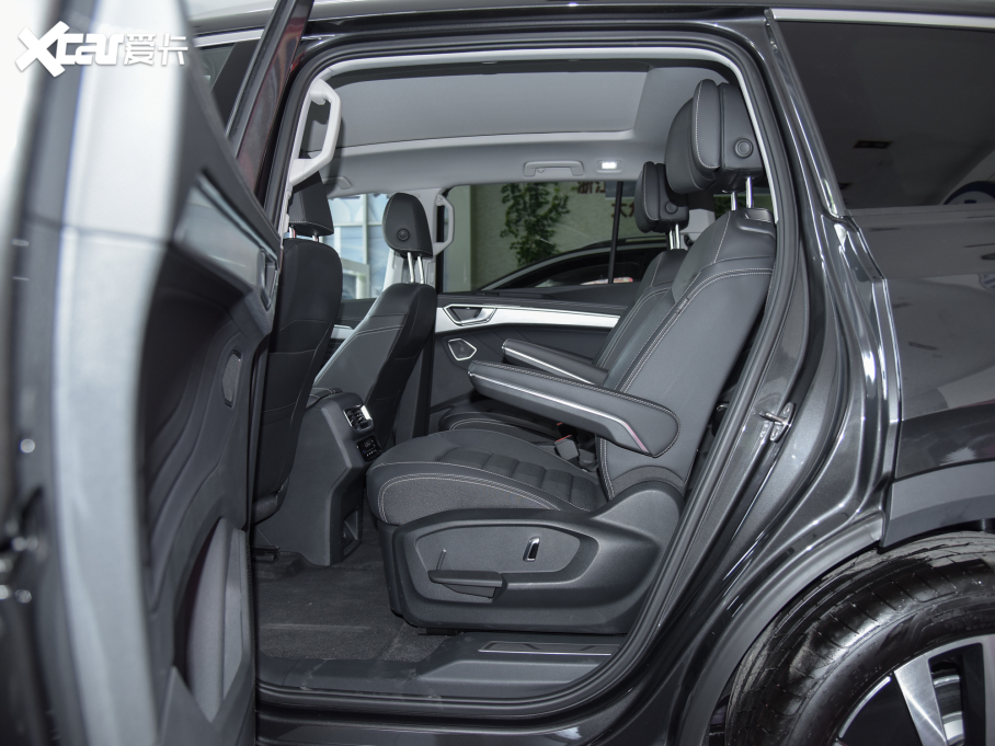 2021 330TSI (q)AѾ