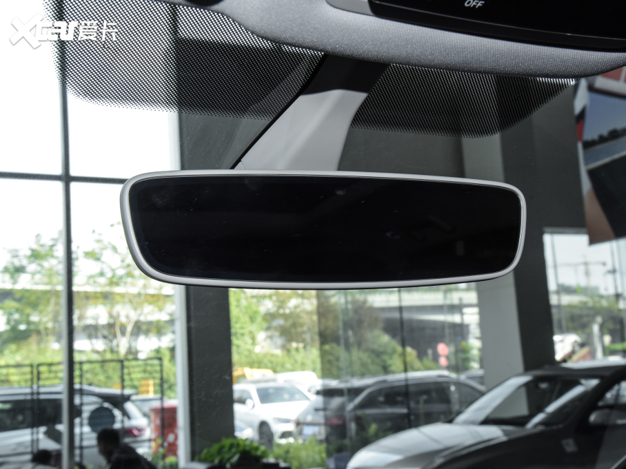 2021 330TSI (q)AѾ