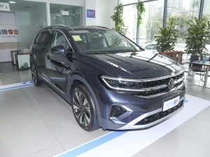 2021款380TSI 四驱旗舰胜境版 整体外观