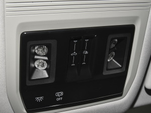 2021380TSI AѾPro п؅^