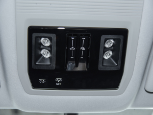 2021330TSI AѾ п؅^