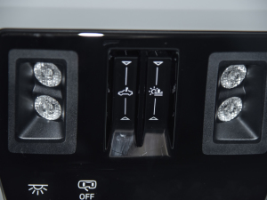 2021330TSI AѾ п؅^