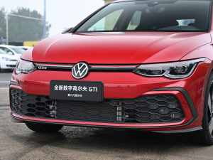 2021380TSI DSG GTI ^