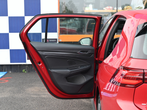 2021380TSI DSG GTI п؅^(q)