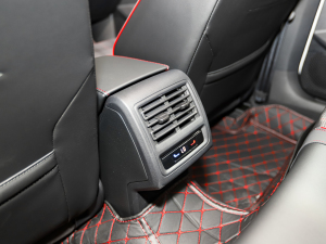 2021380TSI DSG GTI п؅^