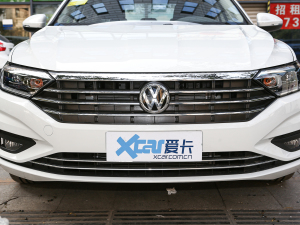 2022款280TSI DSG飞越版 中网