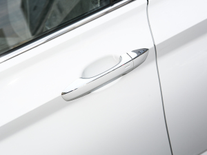 2022款280TSI DSG飞越版 主驾门拉手