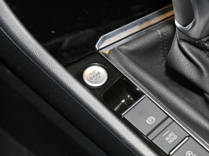 2022280TSI DSGԽ п؅^