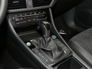 2022款280TSI DSG卓越版 换挡杆