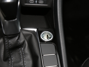 2022280TSI DSG׿Խ п؅^(q)