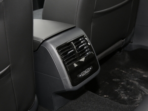 2022280TSI DSG׿Խ п؅^(q)