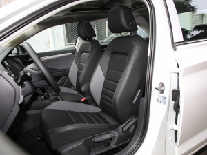 2022款200TSI DSG超越版 主驾驶座椅