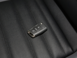 2022款200TSI DSG超越版 车钥匙