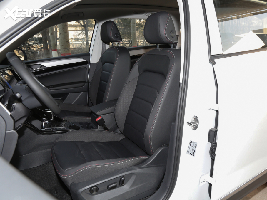 2022̽ 330TSI APlus