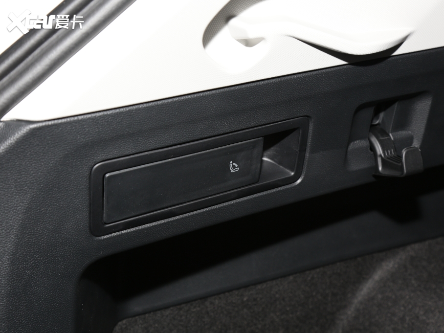 2022̽ 330TSI (q)A(lin)Plus