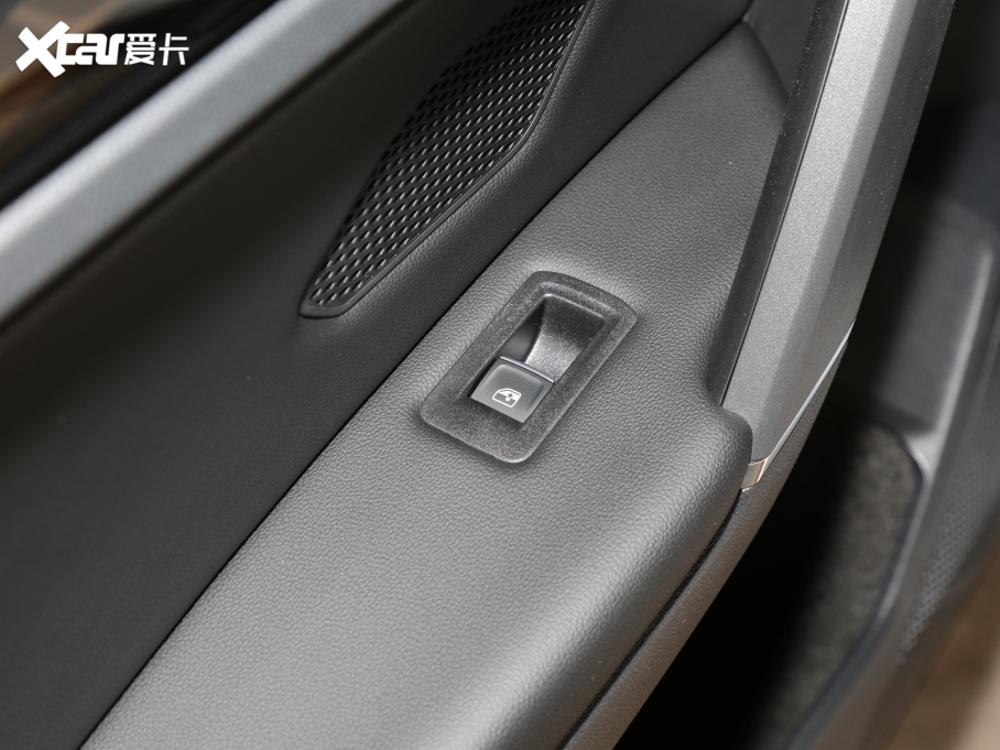 2022̽ 330TSI (q)A(lin)Plus