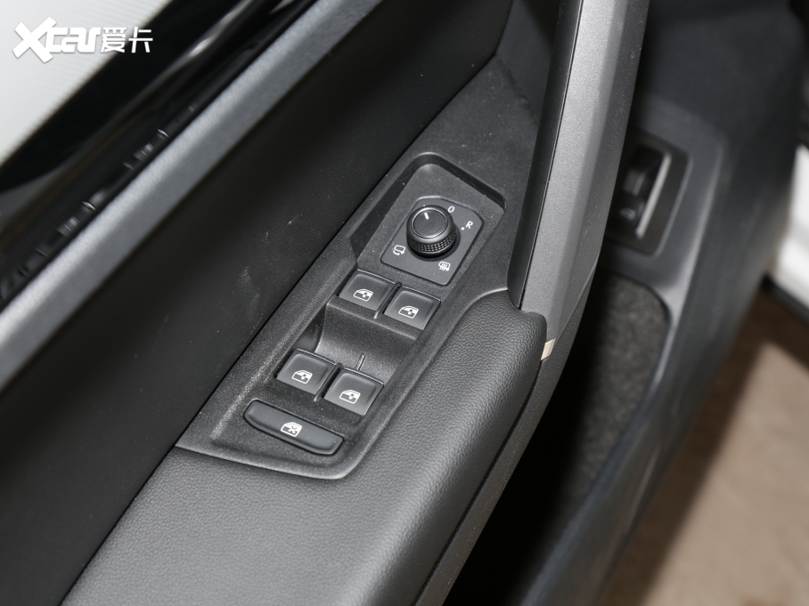 2022̽ 330TSI APlus