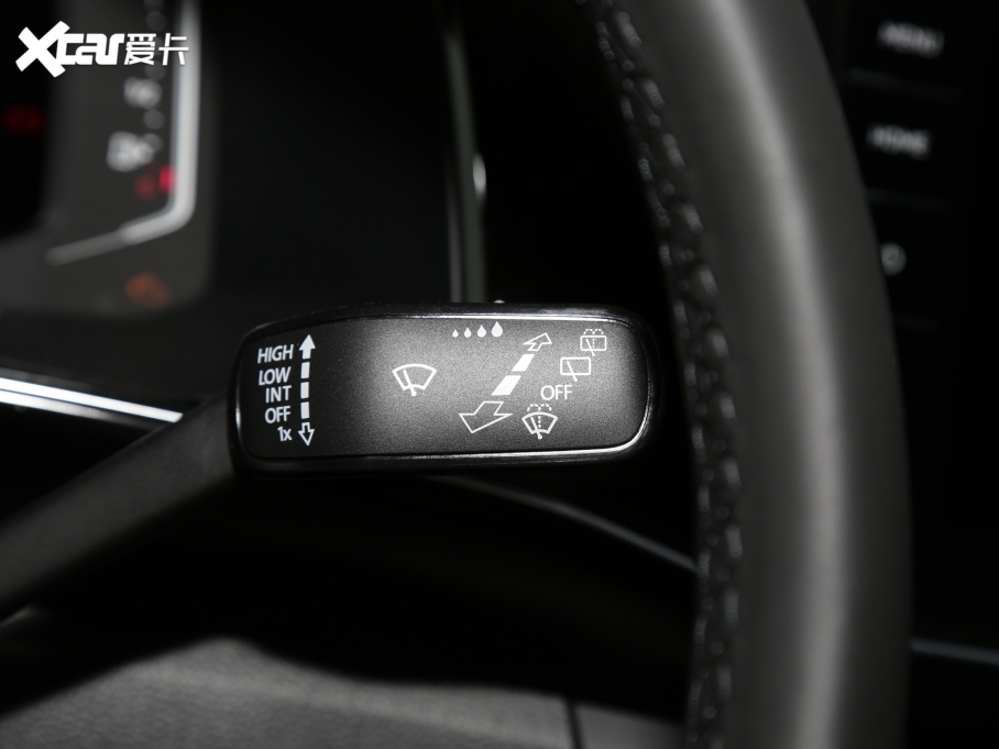 2022̽ 330TSI (q)A(lin)Plus