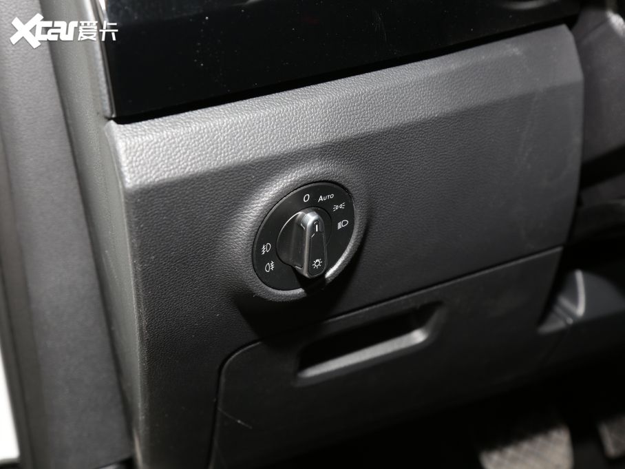 2022̽ 330TSI (q)A(lin)Plus