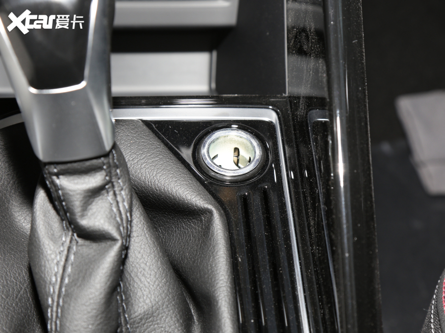 2022̽ 330TSI APlus