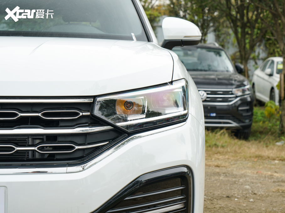 2022̽ 380TSI R-Line