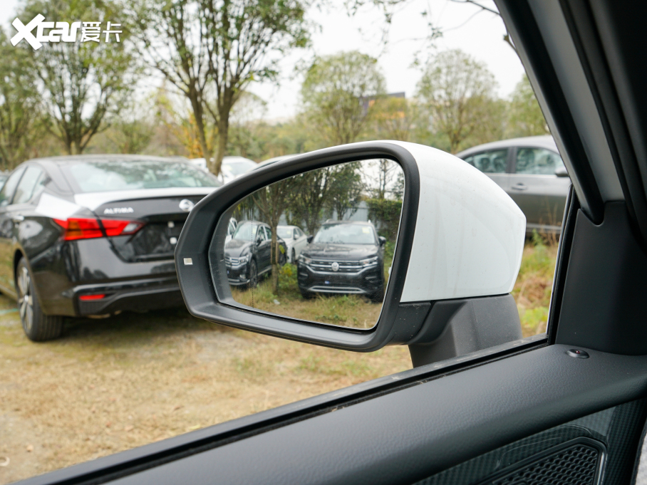 2022̽ 380TSI R-Line