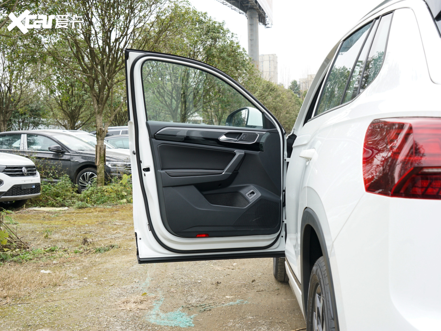 2022̽ 380TSI (q)R-Line(lin)