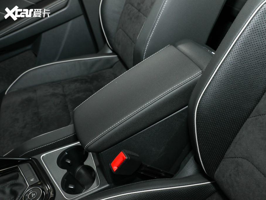 2022̽ 380TSI APro