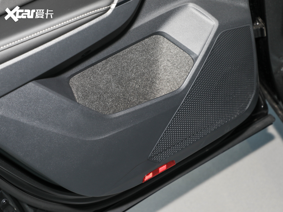 2022̽ 380TSI APro