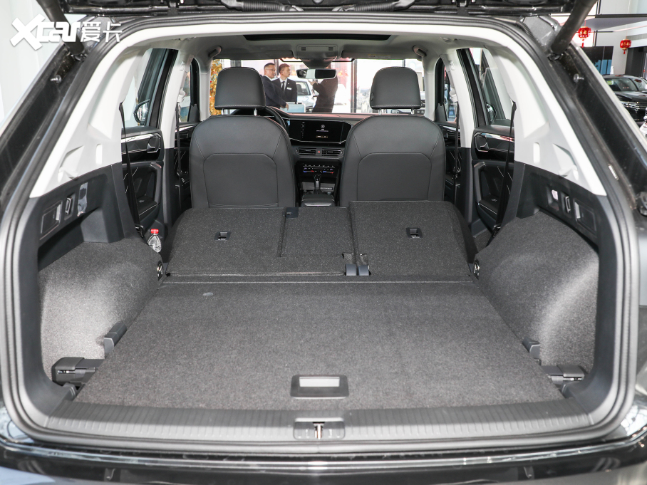 2022̽ 380TSI APro