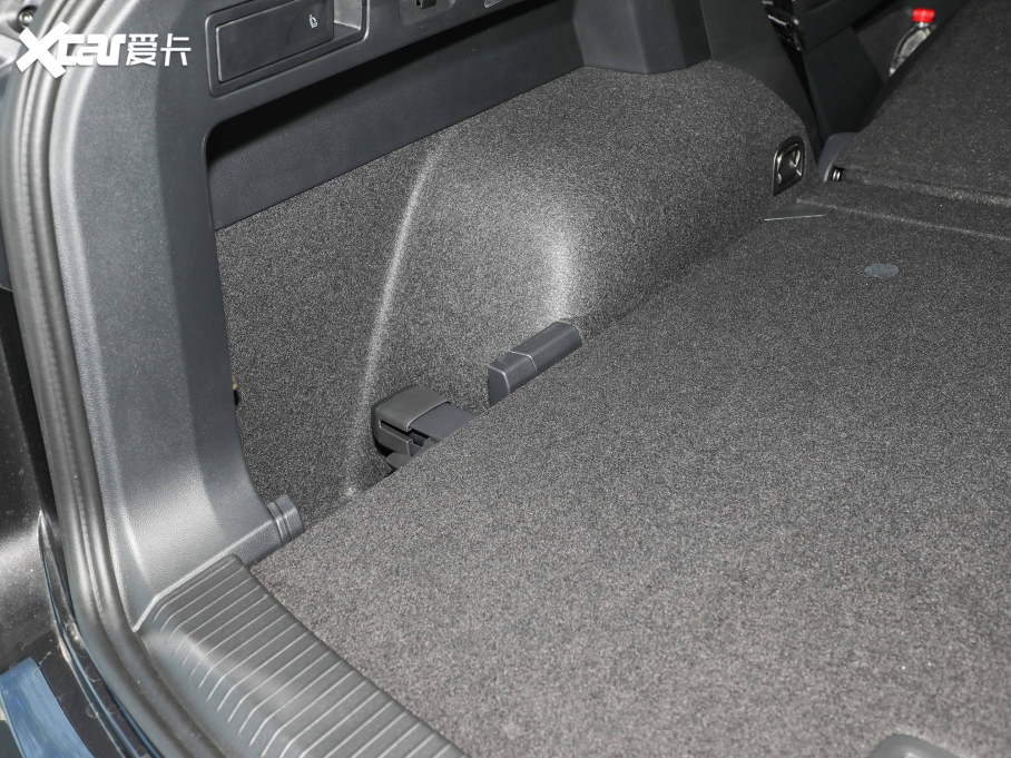 2022̽ 380TSI APro