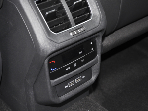 2022330TSI (q)A(lin) п؅^(q)