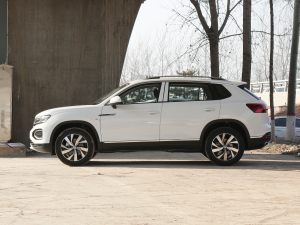 2022330TSI (q)A(lin)Plus (c)