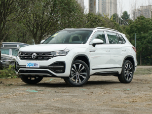 2022380TSI R-Line ǰ45