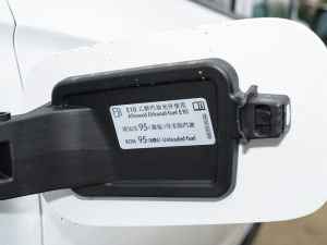 2022380TSI (q)R-Line(lin) (x)(ji)^