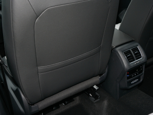 2022380TSI R-Line g