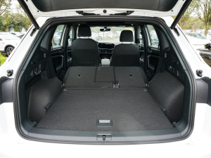 2022380TSI R-Line g