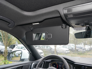 2022380TSI R-Line ꖰ壨