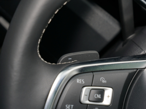 2022380TSI R-Line п؅^