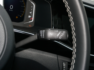 2022380TSI R-Line п؅^