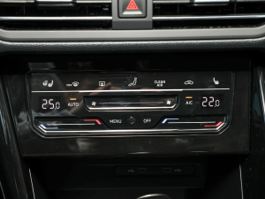 2022380TSI APro {{