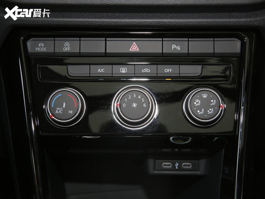 2022T-ROC̽ 280TSI DSG(q)PLUS